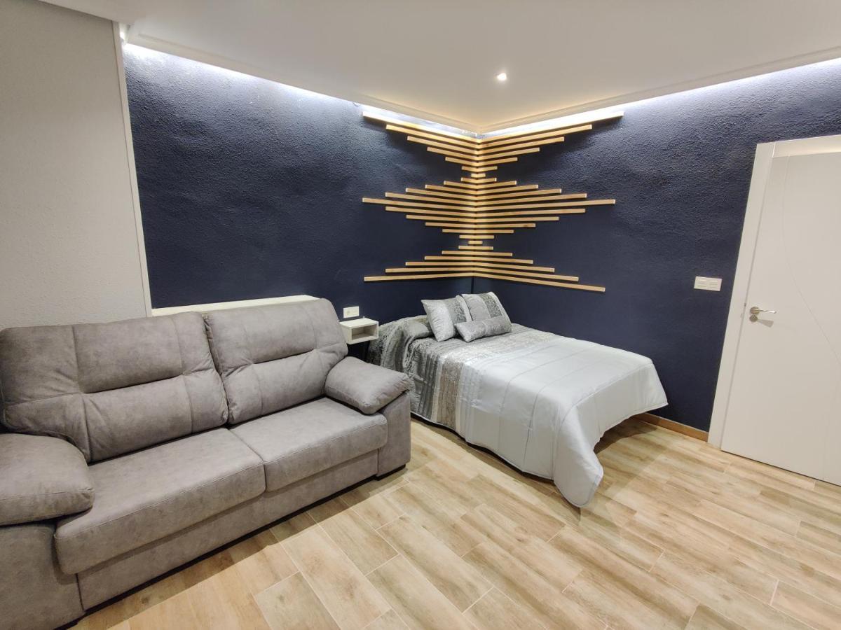Duerme A Gusto - Tu Habitacion Acogedora En Torredonjimeno Eksteriør bilde